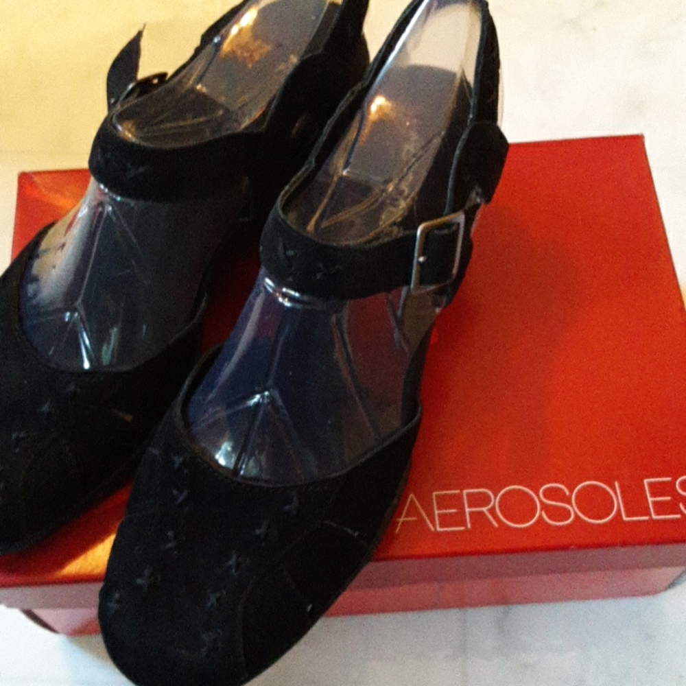 EUC Nubuck Shoes